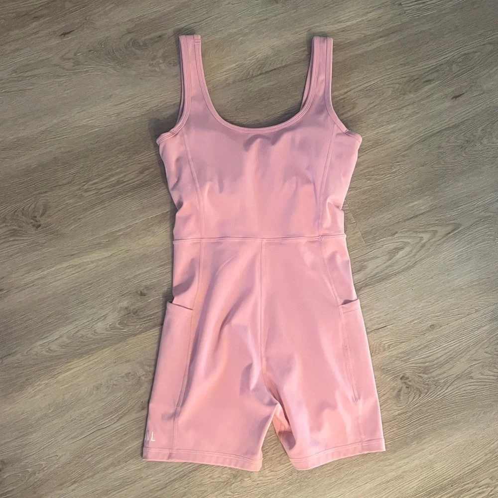 Active by TEAL strawberry romper Size Small - Picture 2 of 3